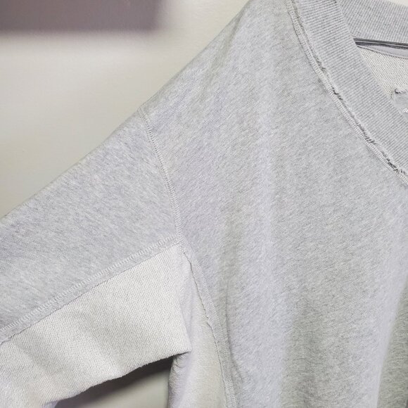 AERIE Vacay Every Day V Neck Sweatshirt Oversized Raw Hem Grey Women's Medium - Picture 5 of 14